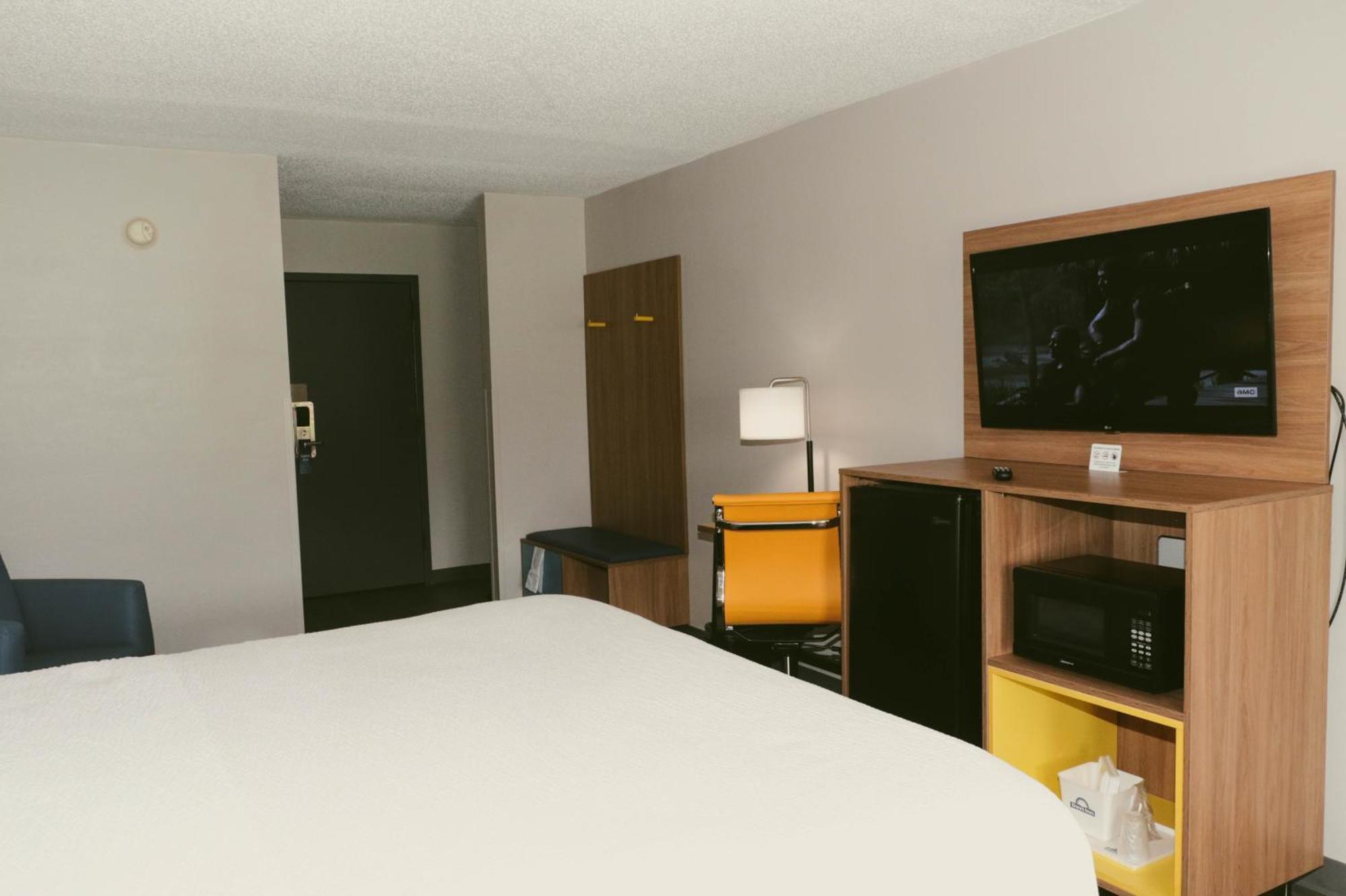 Days Inn By Wyndham Farmville Exterior foto